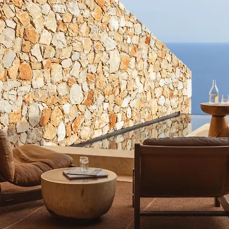 Gundari Hotel 5*
