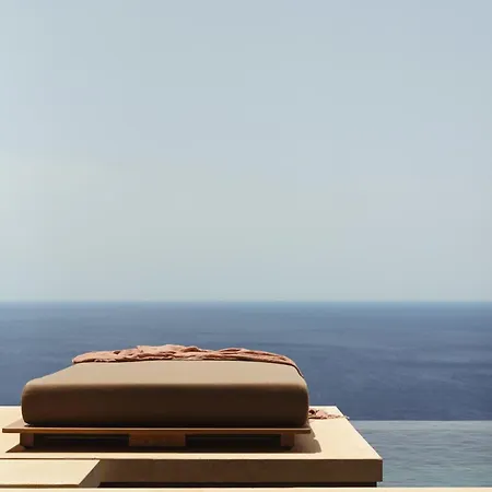 Hotel Gundari 5*